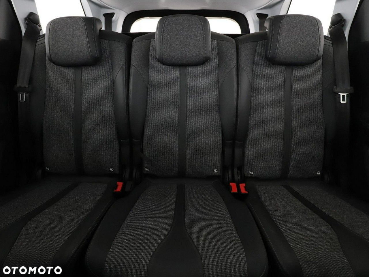 Peugeot 5008 1.5 BlueHDi Allure S&S - 18