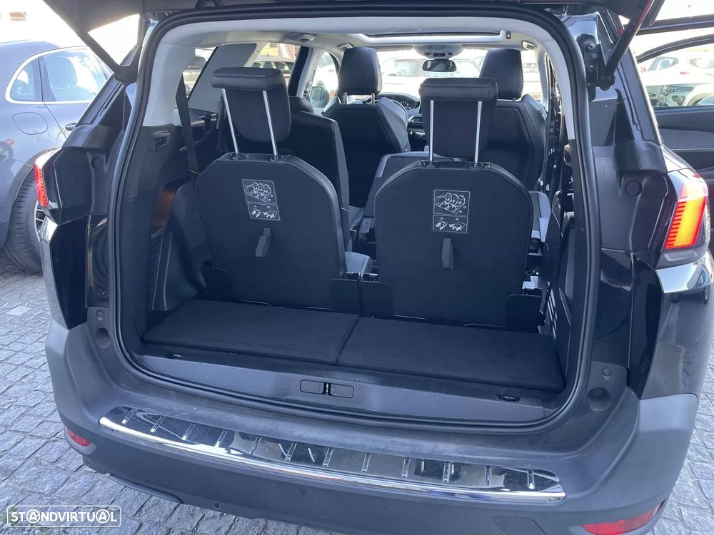 Peugeot 5008 - 15