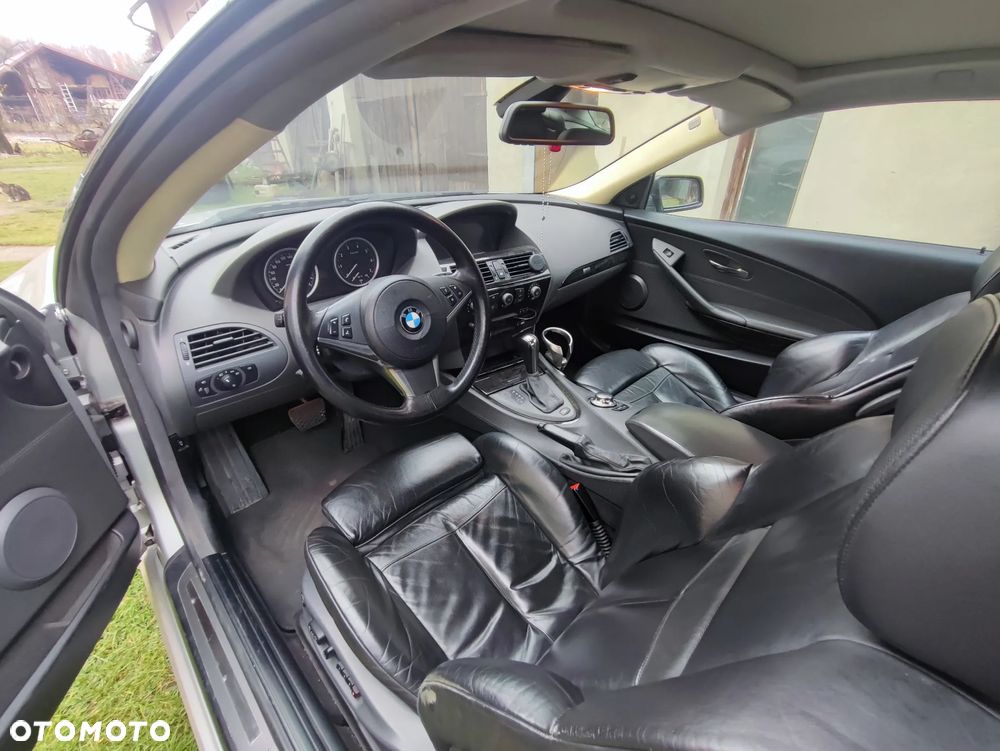 BMW Seria 6 645Ci - 12