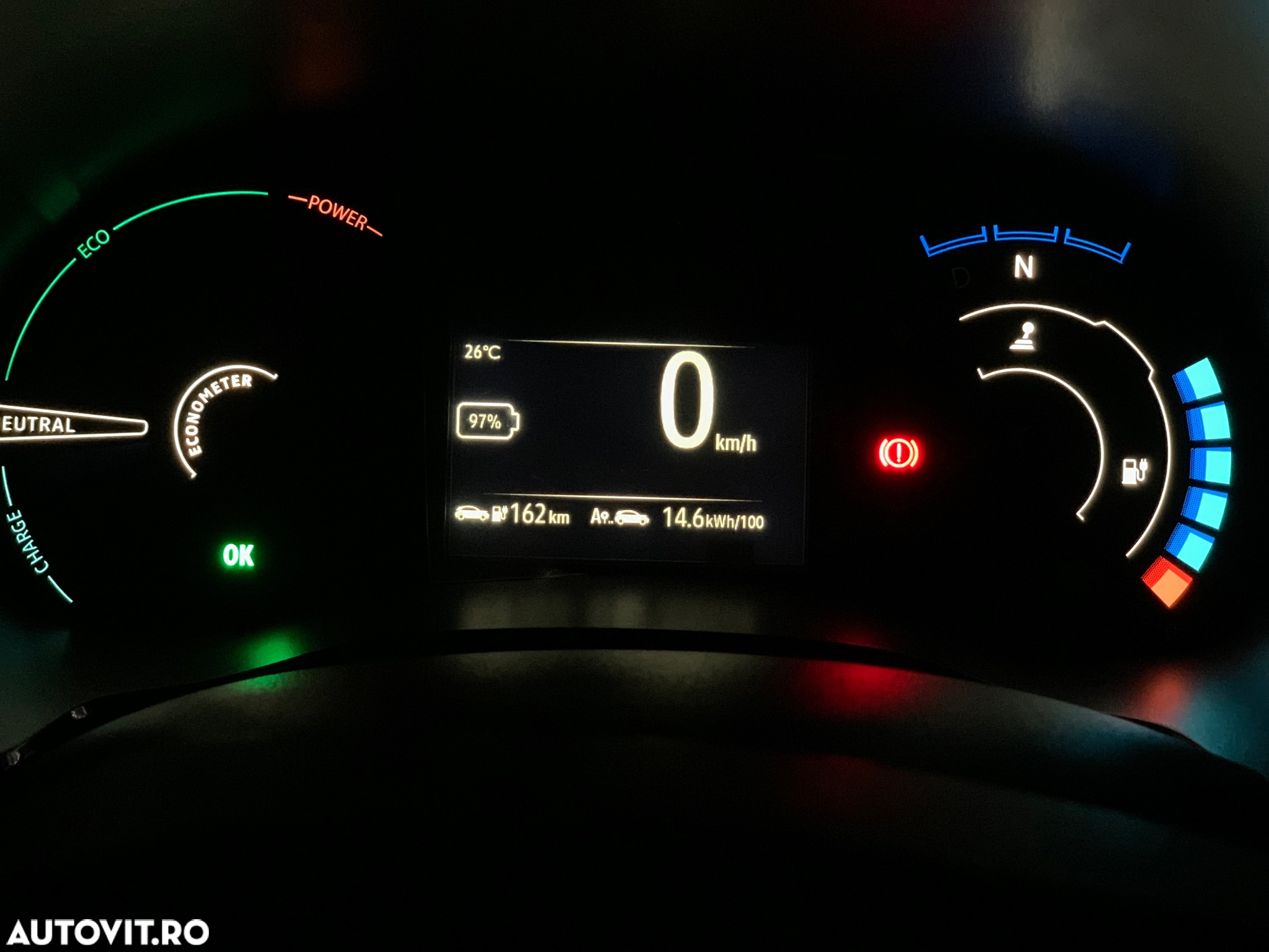 Dacia Spring Expression - 5