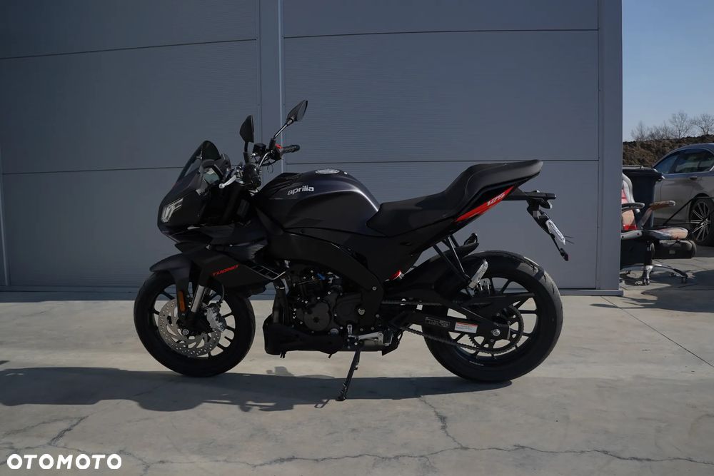 Aprilia Tuono - 11