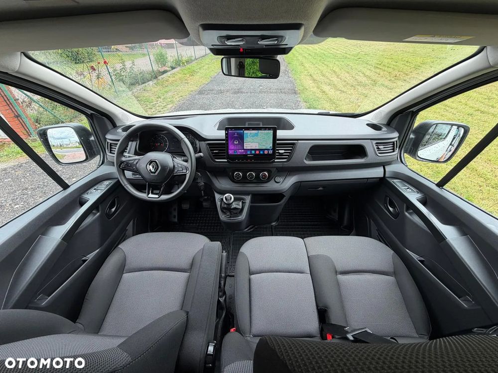 Renault Trafic - 20