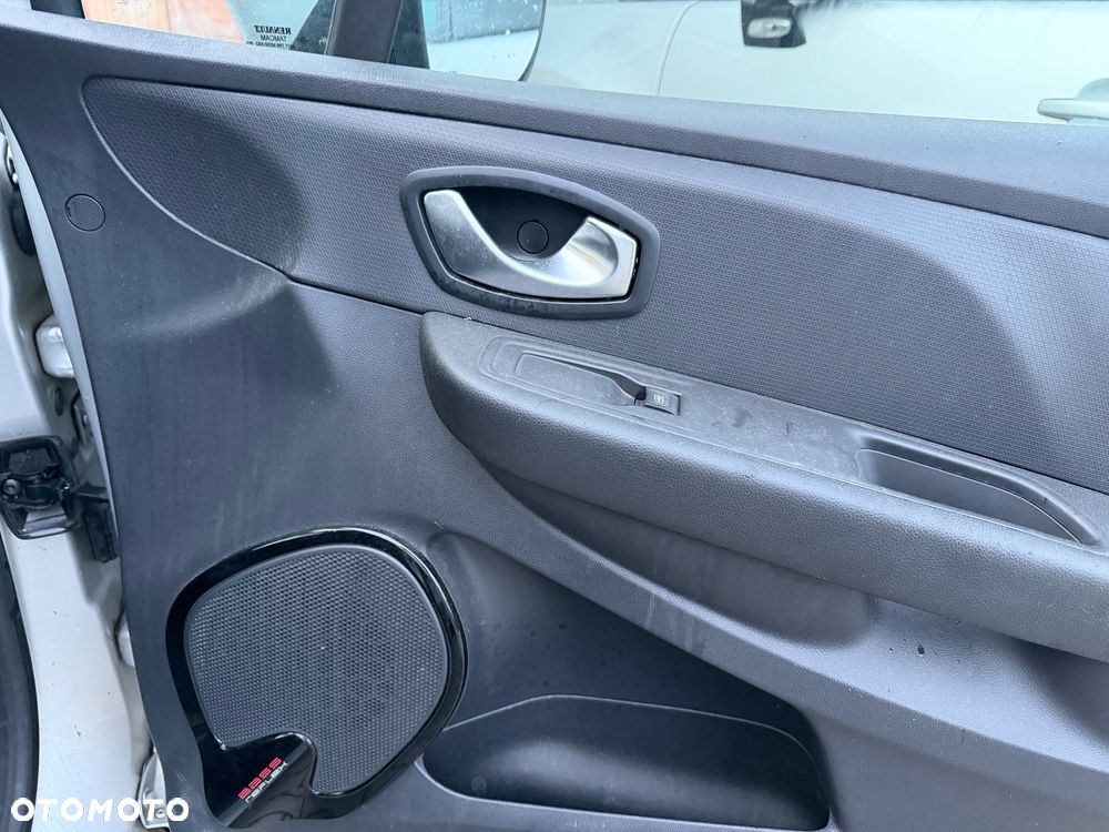 Renault Clio Energy dCi 90 Start & Stop Limited - 10