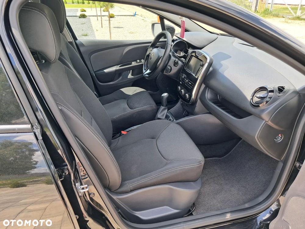 Renault Clio 1.2 16V 75 Business - 15