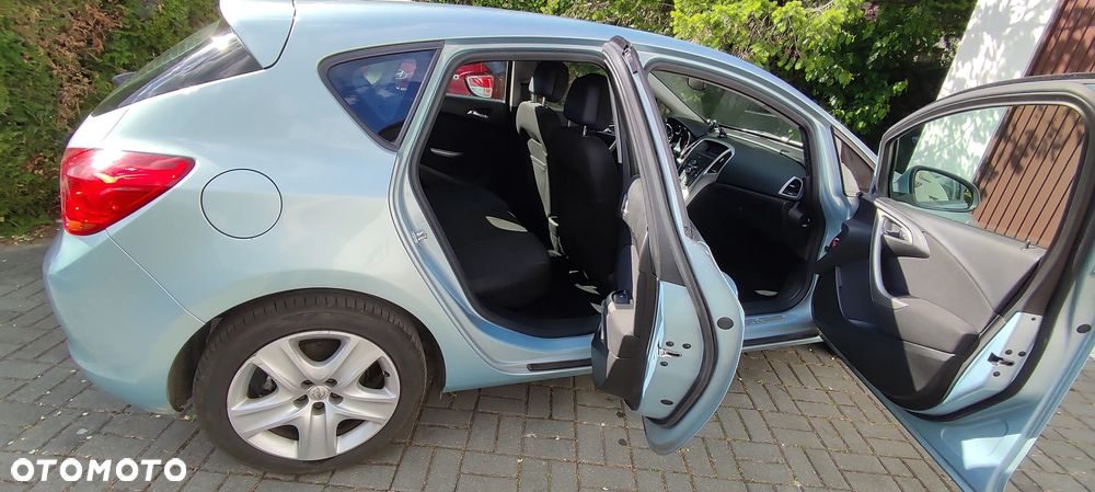 Opel Astra 1.6 Enjoy - 5