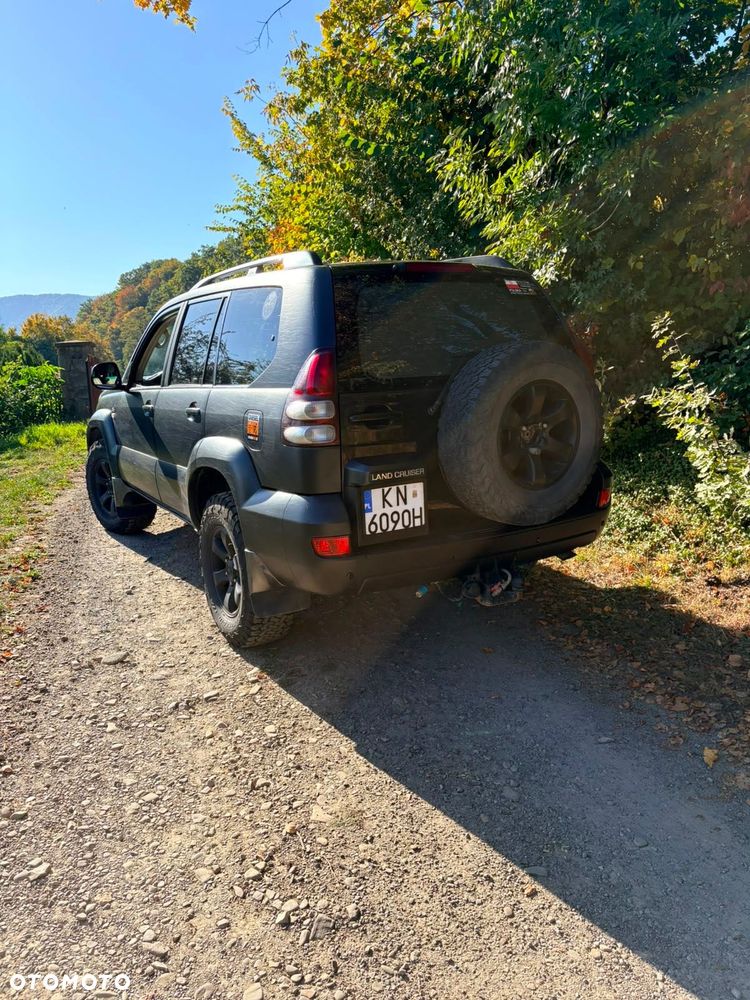 Toyota Land Cruiser 2009 photo 5