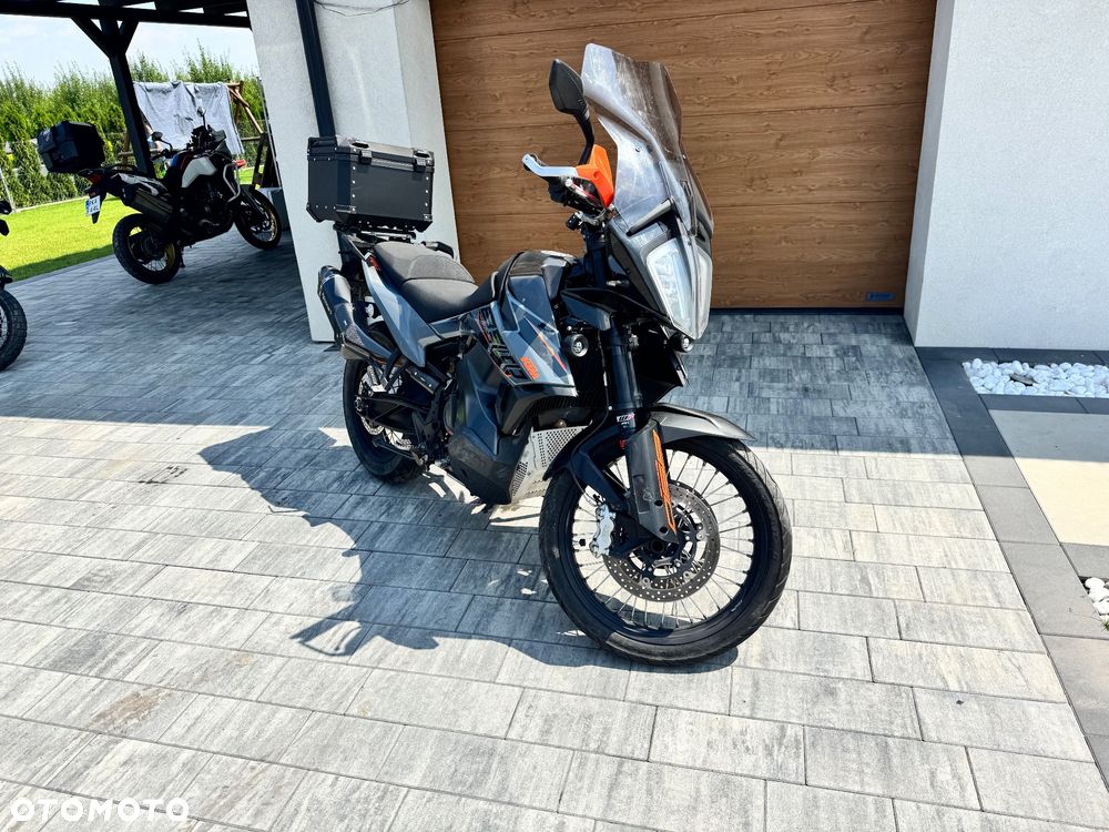 KTM Adventure 890 - 1