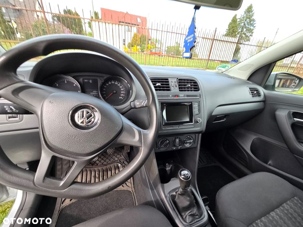 Volkswagen Polo - 33