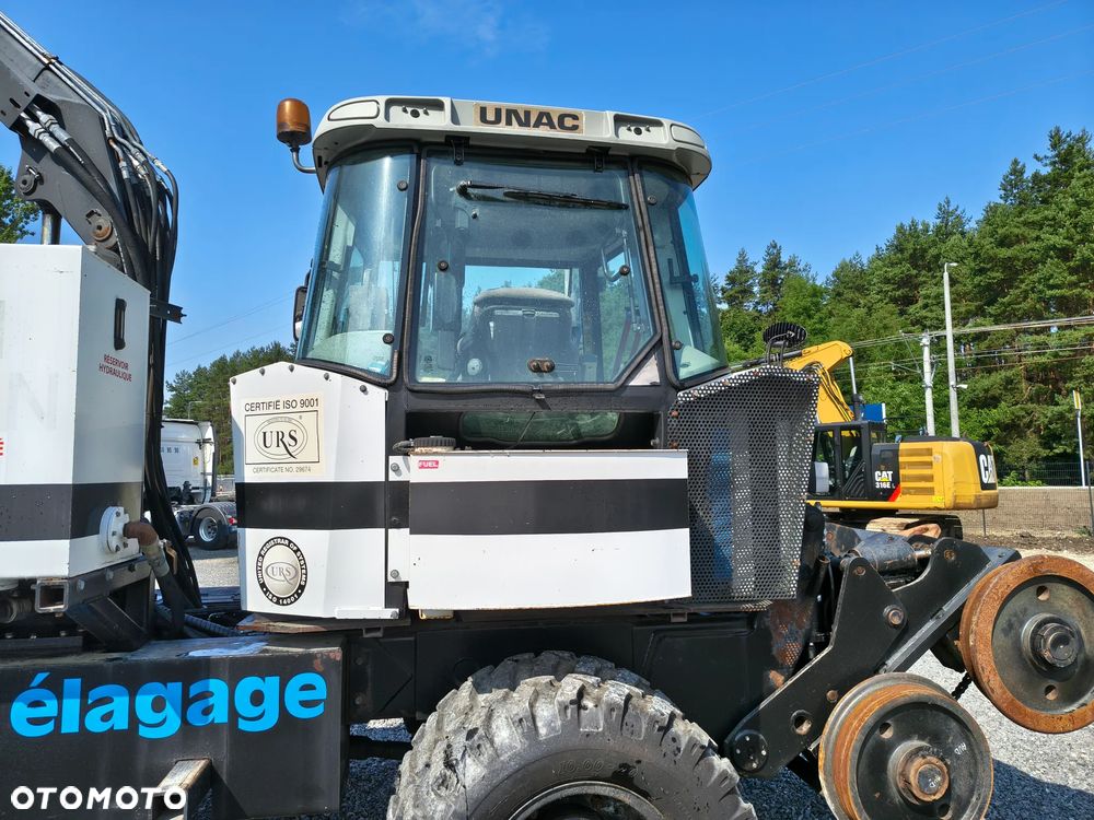 Caterpillar Caterpillar UNAC 300RR Mulczer kolejowy Liebherr atlas dwudrogowy zw - 19