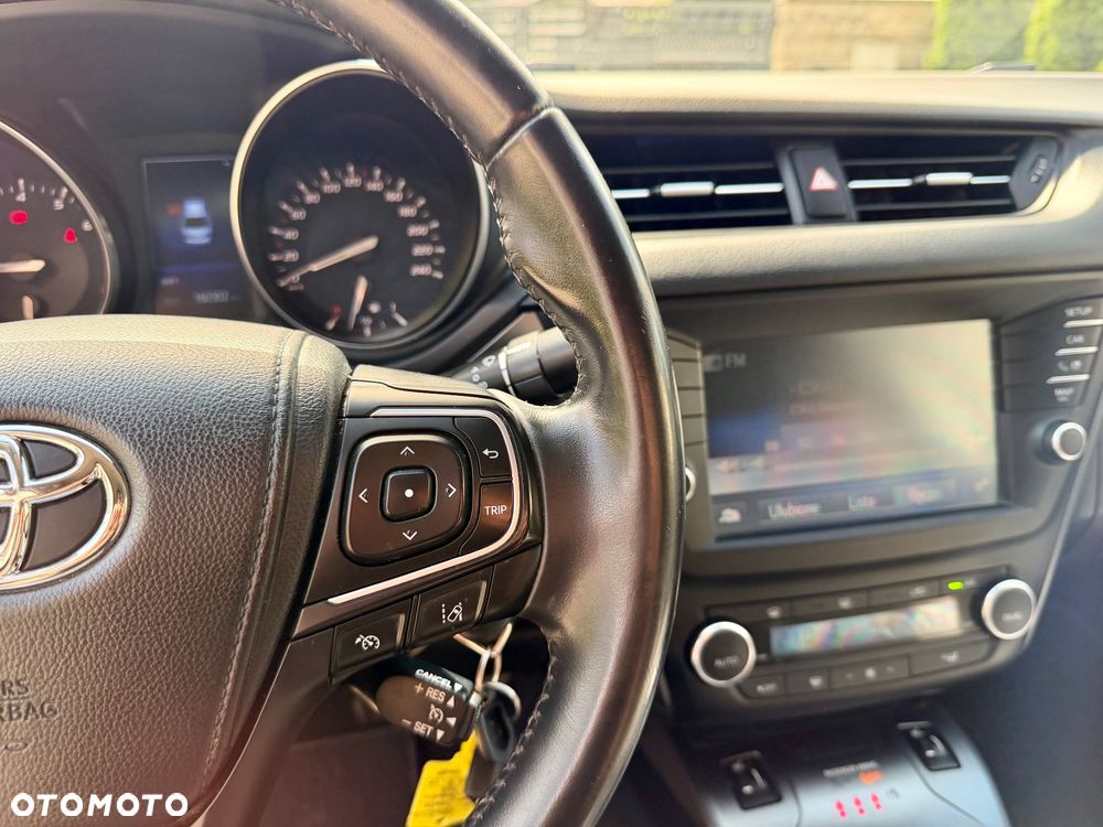 Toyota Avensis 1.8 Prestige - 16