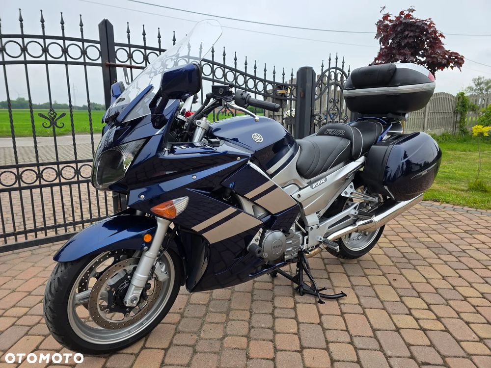 Yamaha FJR - 10