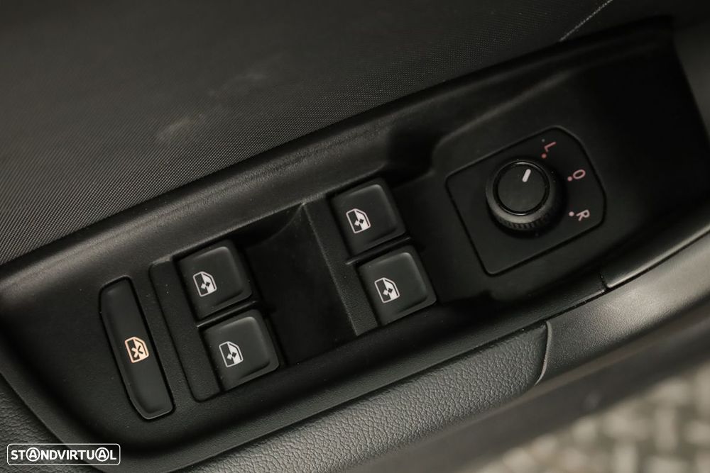 Audi A1 Sportback 30 TFSI Advanced S tronic - 19