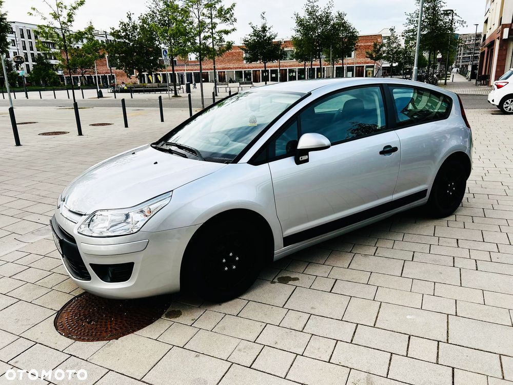 Citroën C4 1.4 16V VTR - 5