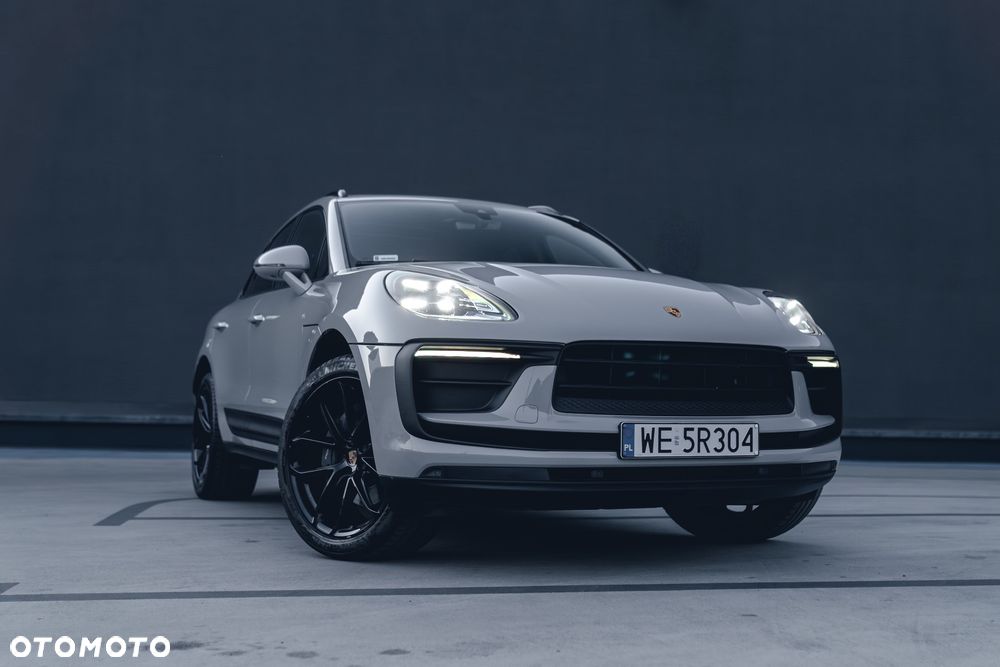 Porsche Macan Standard - 1