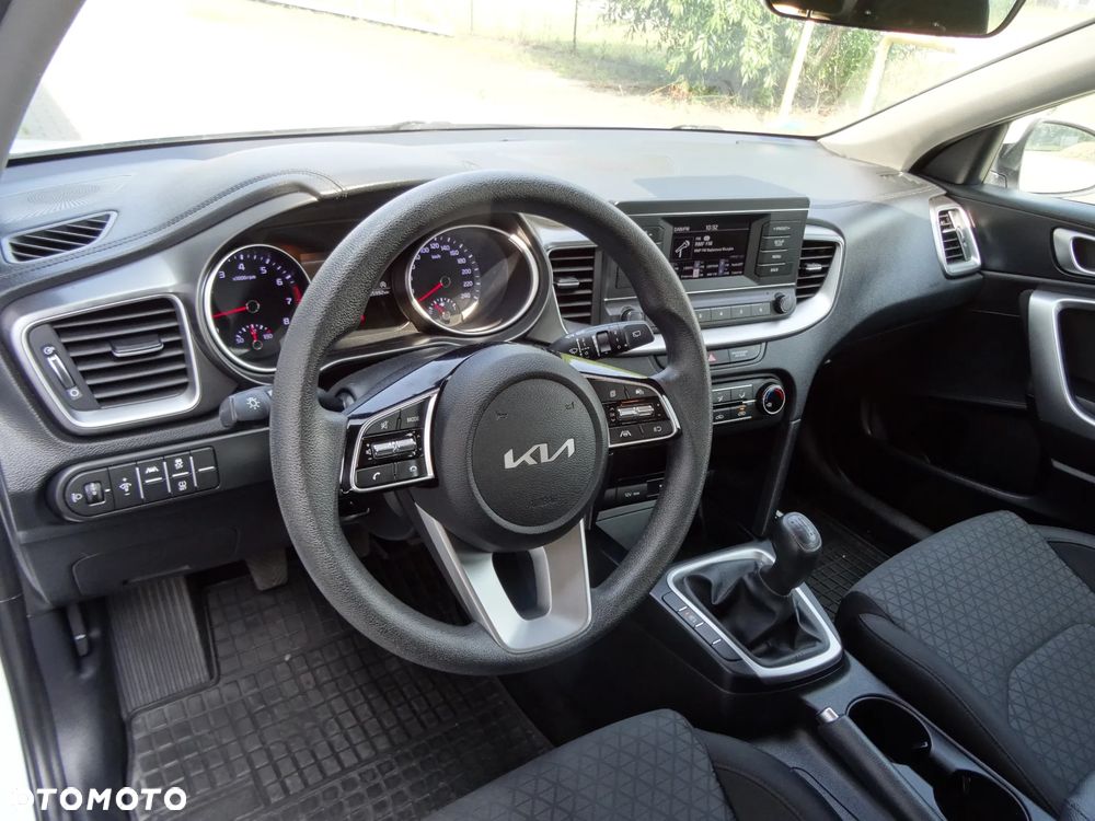 Kia Ceed 1.5 T-GDI L - 13