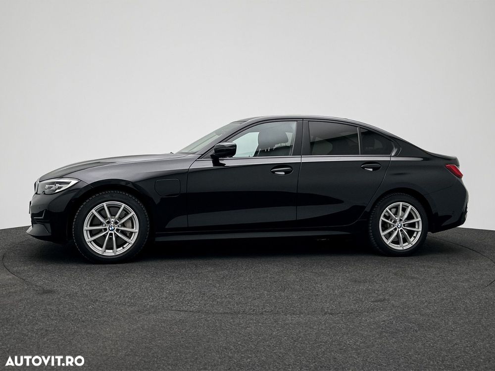 BMW Seria 3 330e AT PHEV - 14