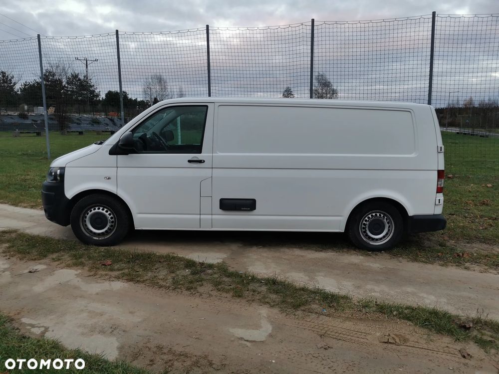 Volkswagen Transporter T5 - 1