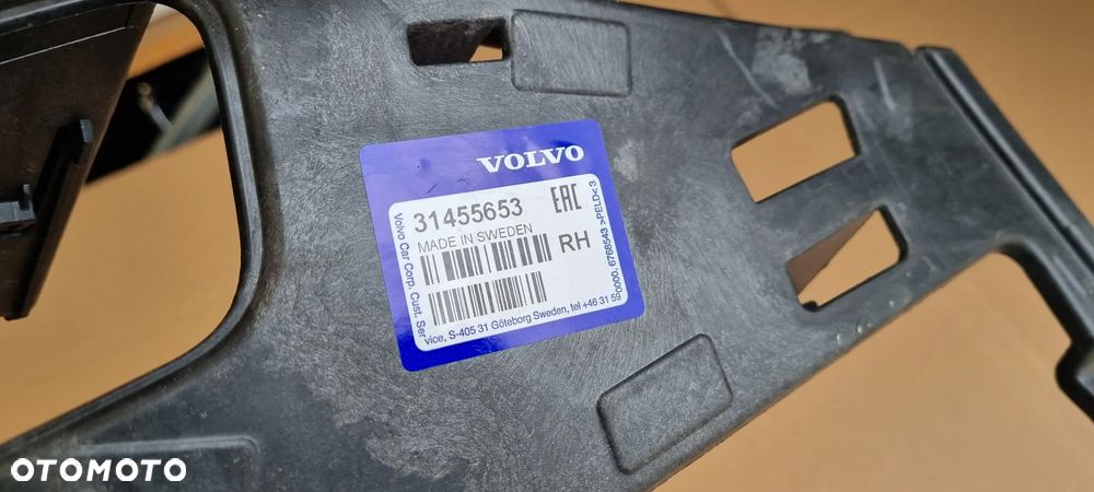 VOLVO V60 II S60 III 2018- Ślizg prawy zderzak przód oryginał - 4