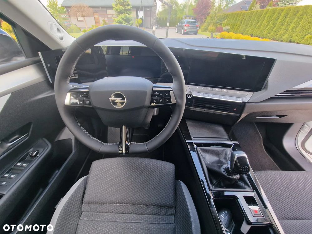 Opel Astra VI 1.2 T Business Edition S&S - 20