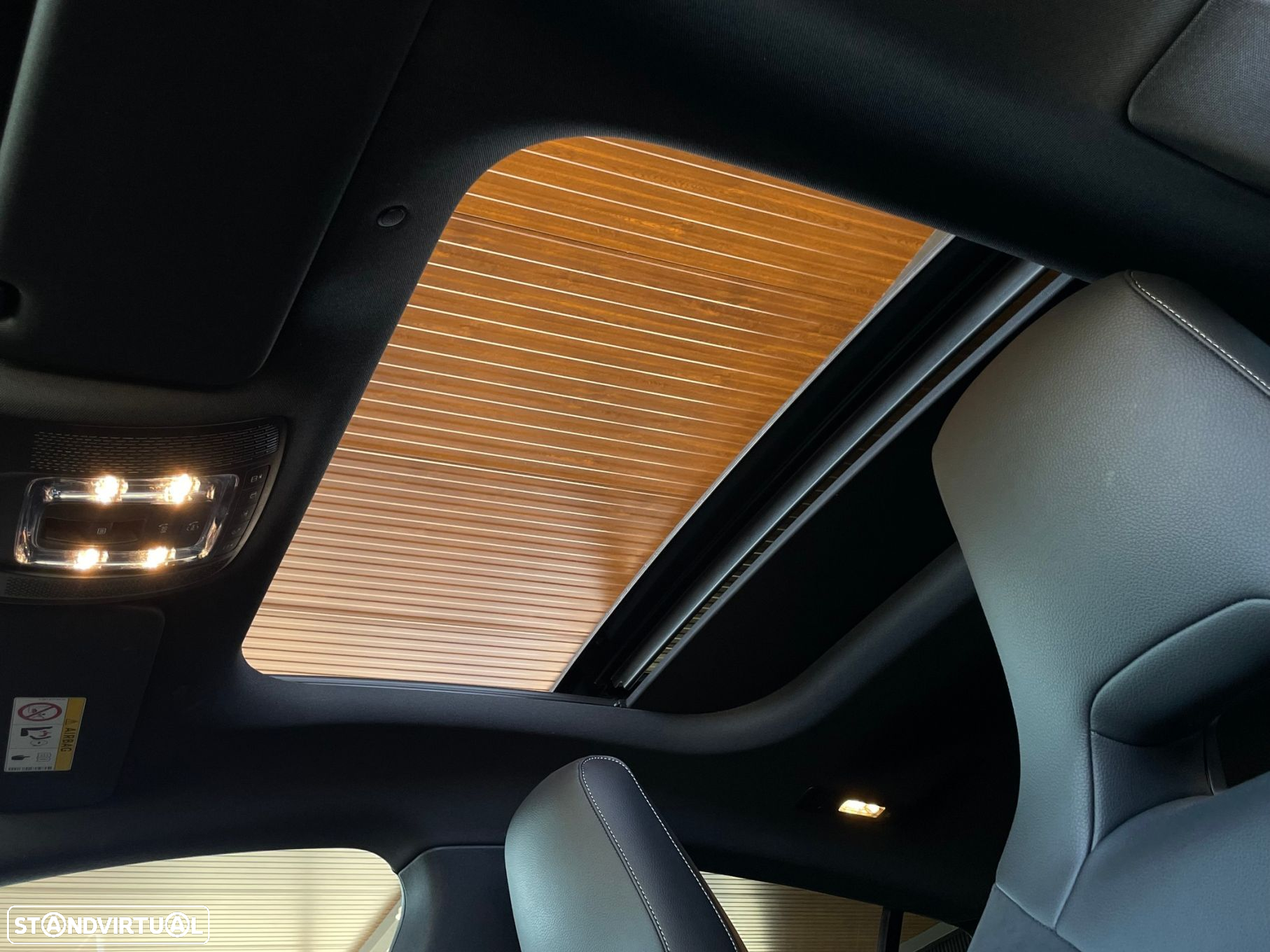 Mercedes-Benz CLA 250 e Shooting Brake AMG Line - 28
