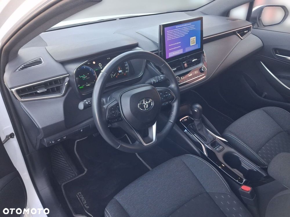 Toyota Corolla 1.8 Hybrid Comfort - 10