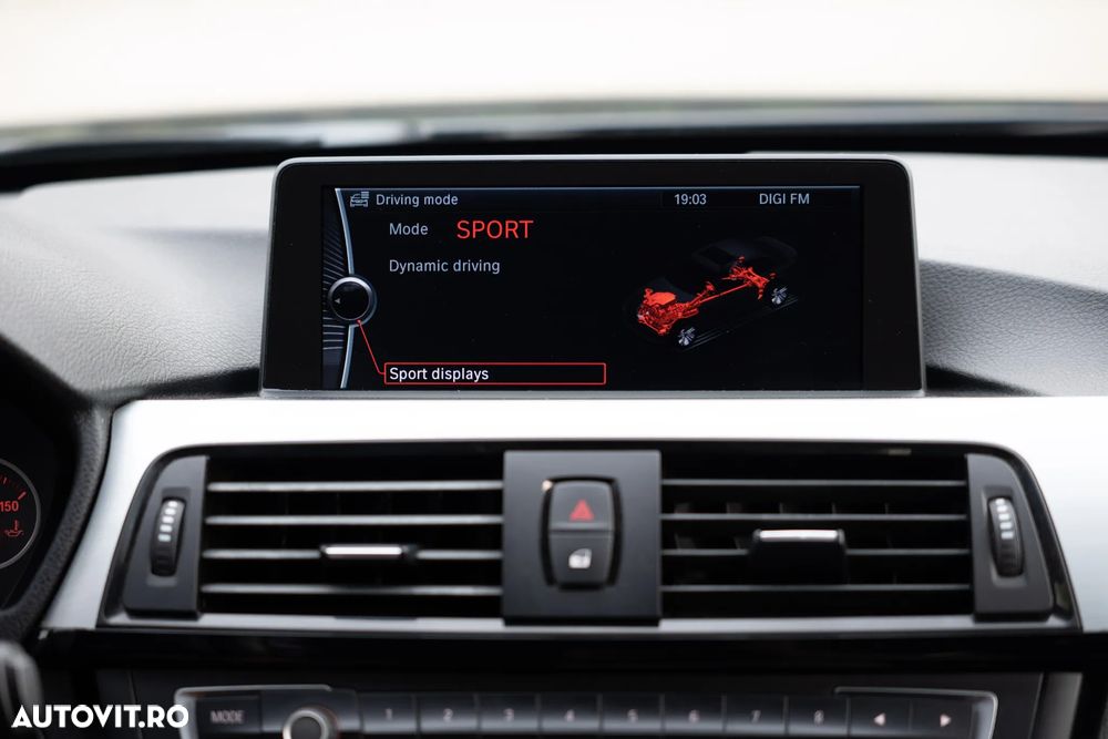 BMW Seria 3 320d Aut. Efficient Dynamics Edition - 13