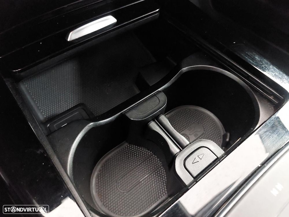 Mercedes-Benz A 180 Limousine d Style Aut. - 42