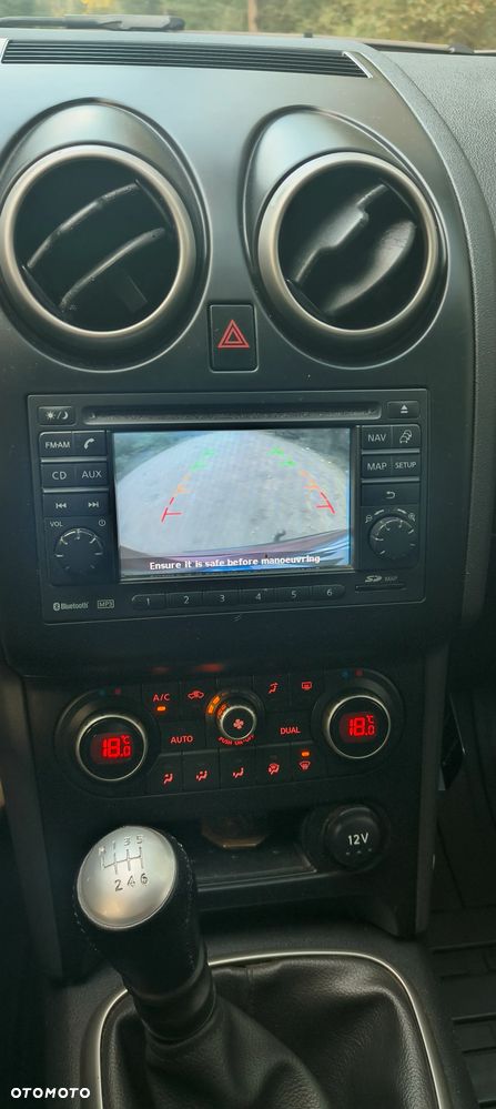 Nissan Qashqai+2 - 21