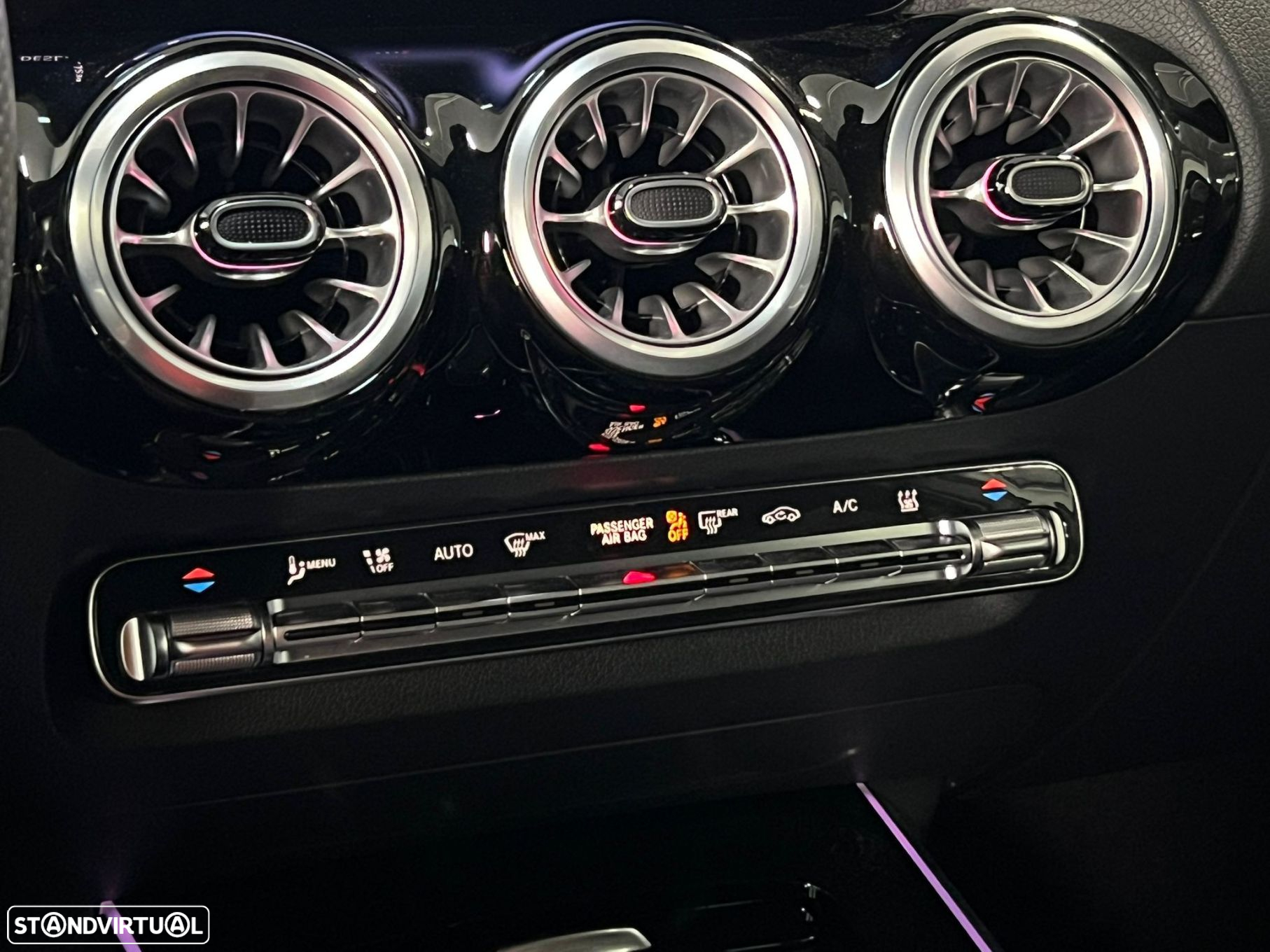 Mercedes-Benz EQA 250+ AMG Line - 18