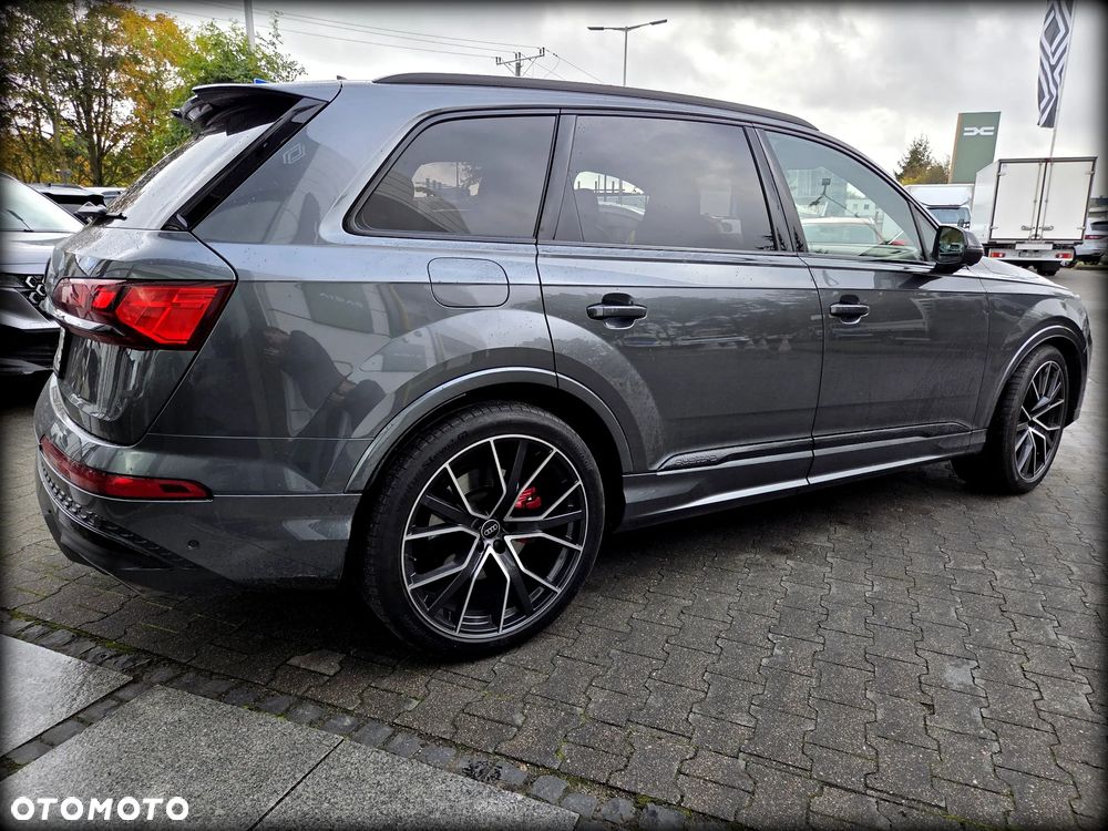 Audi Q7 - 5