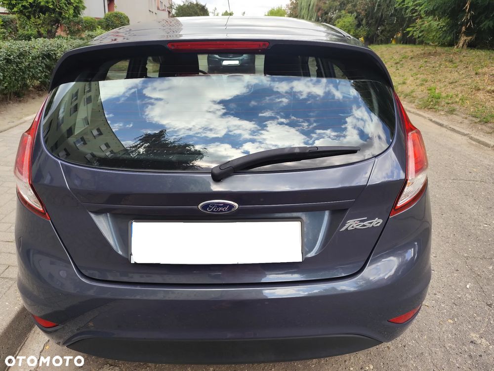 Ford Fiesta 1.25 Ambiente EU5 - 21