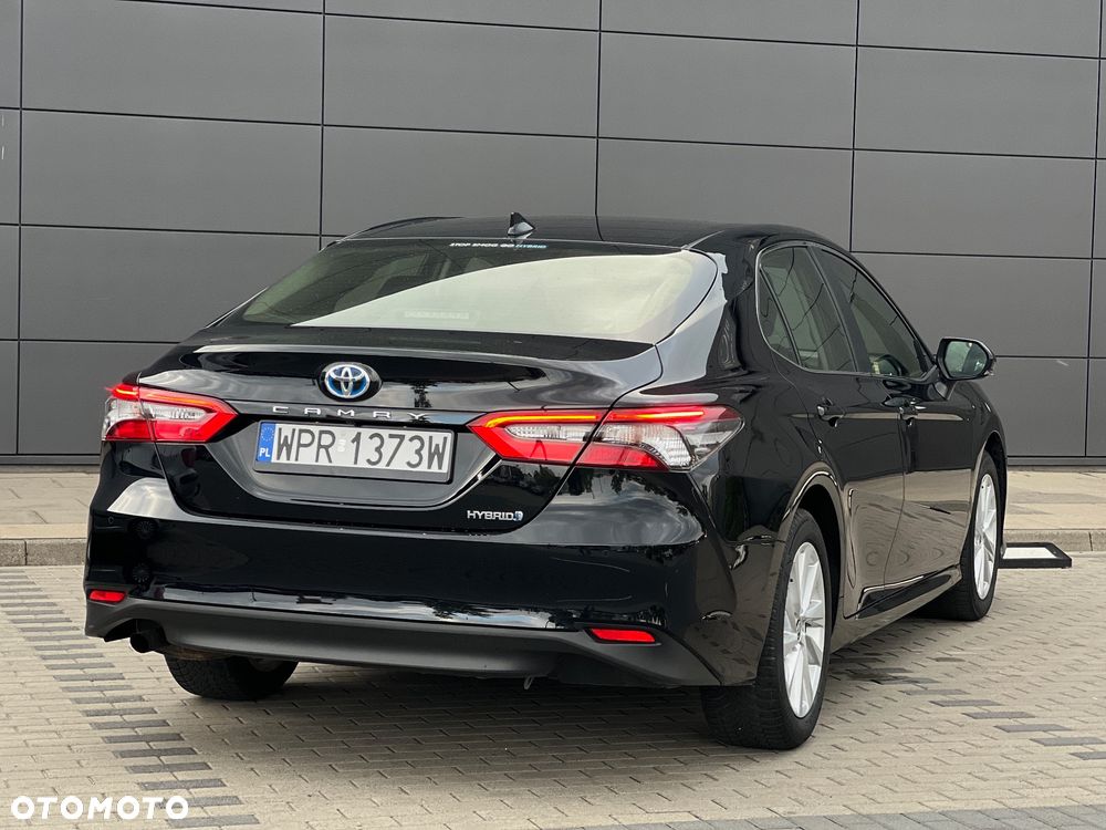 Toyota Camry 2.5 Hybrid Comfort CVT - 8