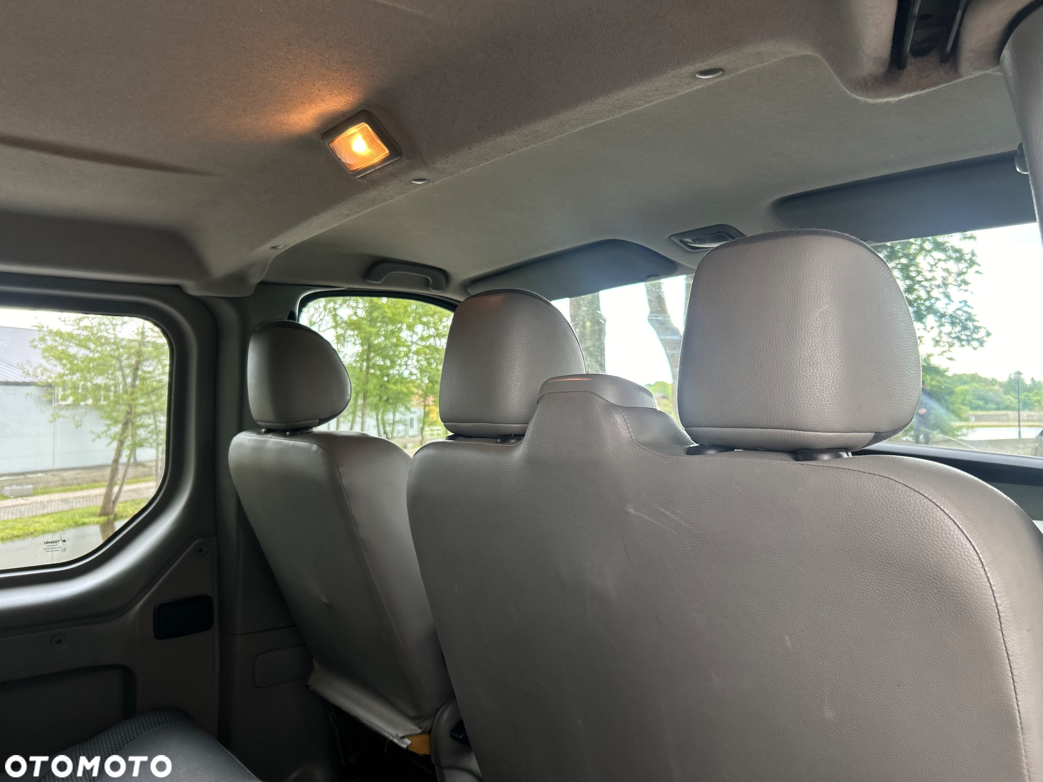 Opel Vivaro - 17