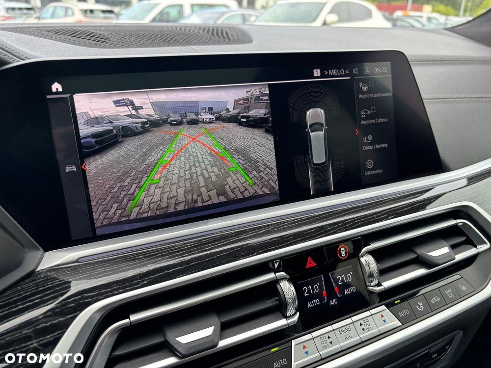 BMW X7 xDrive40i sport - 33
