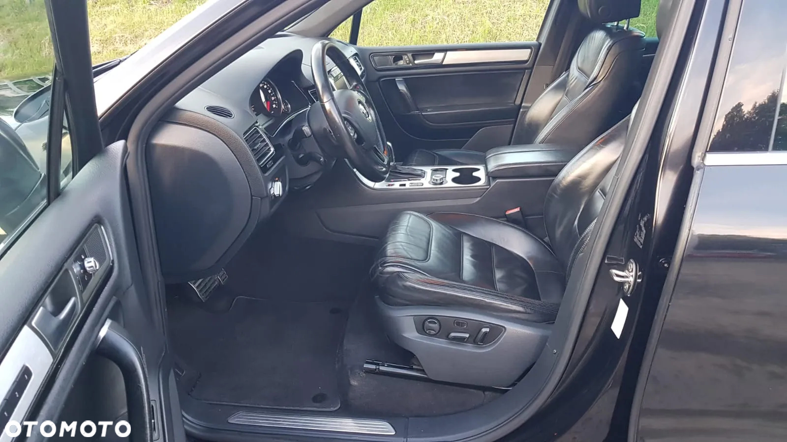 Volkswagen Touareg - 11