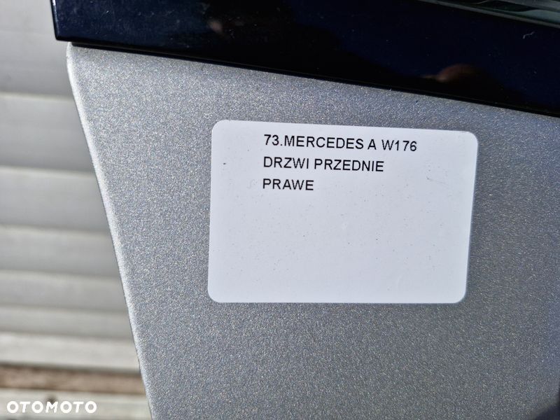 MERCEDES BENZ A KLASA W176 DRZWI PRAWY PRZÓD PRZEDNIE PRAWE 761 - 2