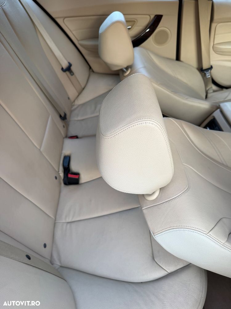 BMW Seria 3 320d Efficient Dynamics Edition - 41