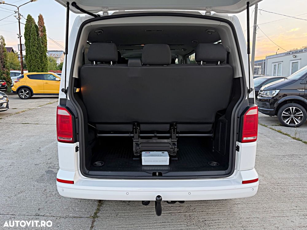 Volkswagen Caravelle KR Comfortline DSG - 17
