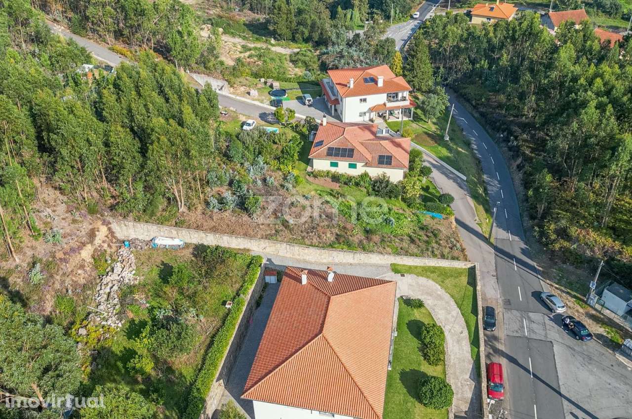 Terreno em Mujães - Grande imagem: 5/15