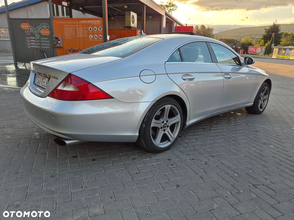 Mercedes-Benz CLS - 12