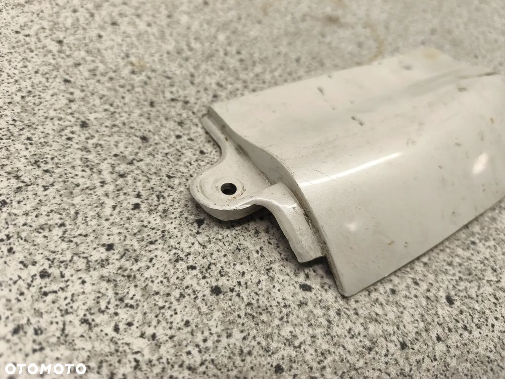 Owiewka, osłona, łącznik Suzuki GSX-F 600 750 GSXF 600 750 - 2