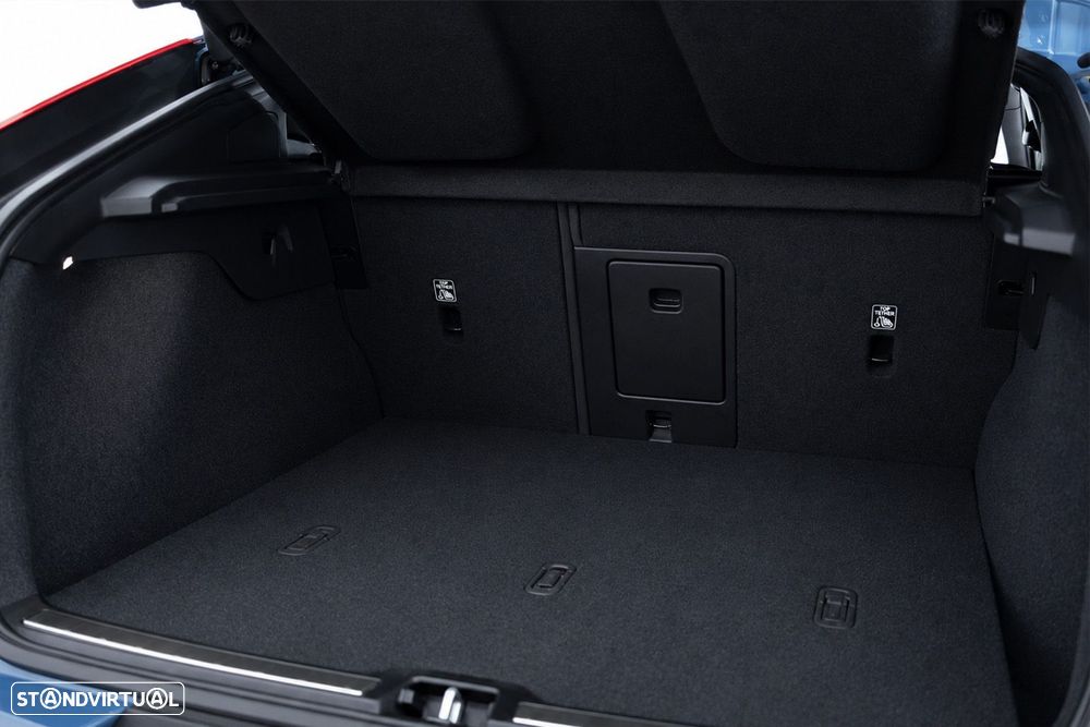Volvo C40 Recharge Extended Range Plus - 23