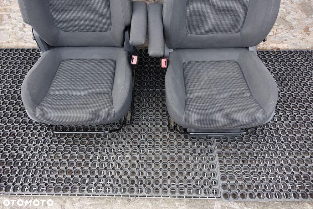 FOTEL FOTELE LEWY PRAWY EUROPA PODGRZEWANE PEUGEOT 5008 I 453345 - 2