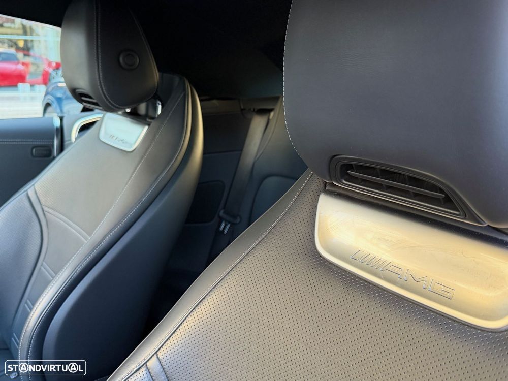 Mercedes-Benz SL 63 AMG 4Matic+ - 12