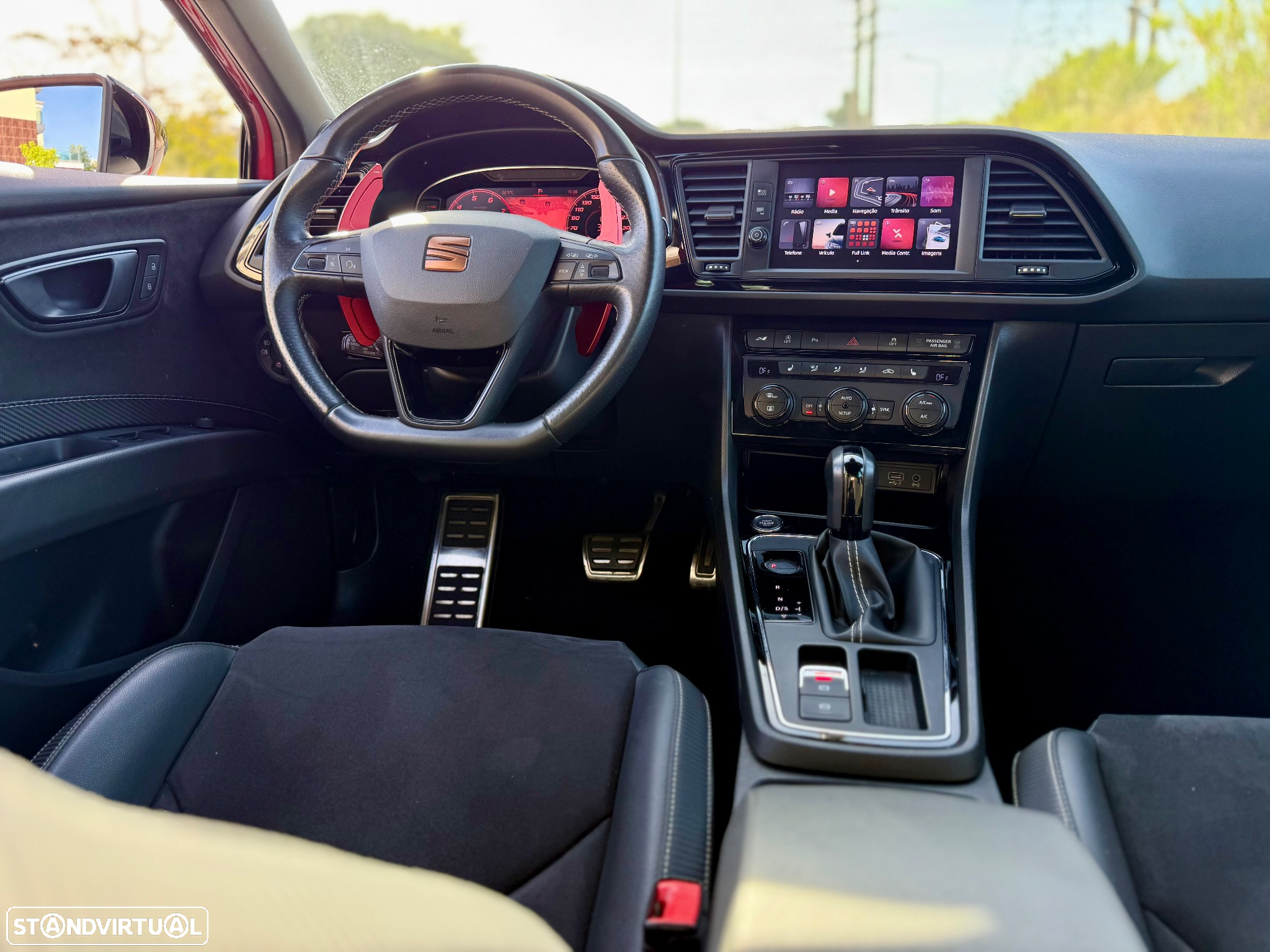 SEAT Leon 2.0 TSI OPF DSG Cupra - 9