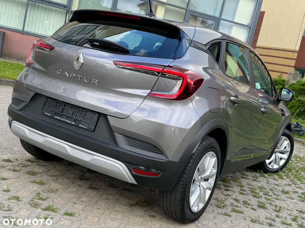Renault Captur TCe 100 INTENS - 3