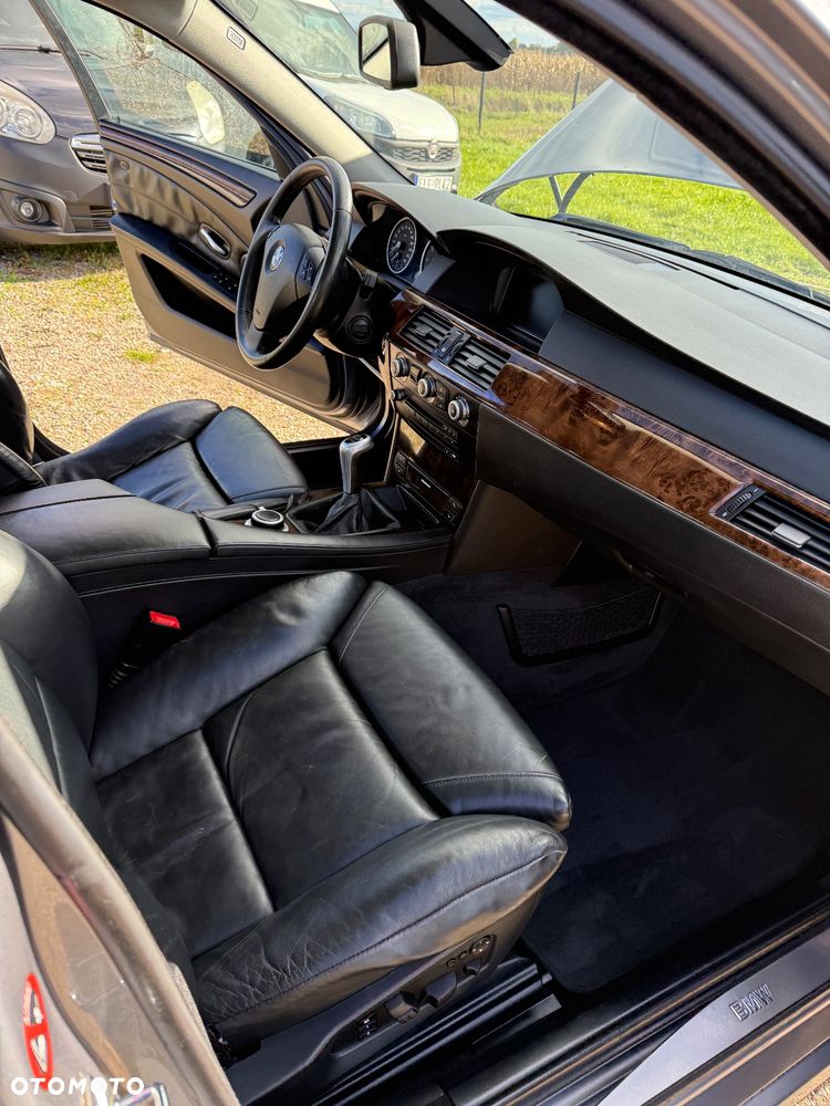 BMW Seria 5 530i - 10