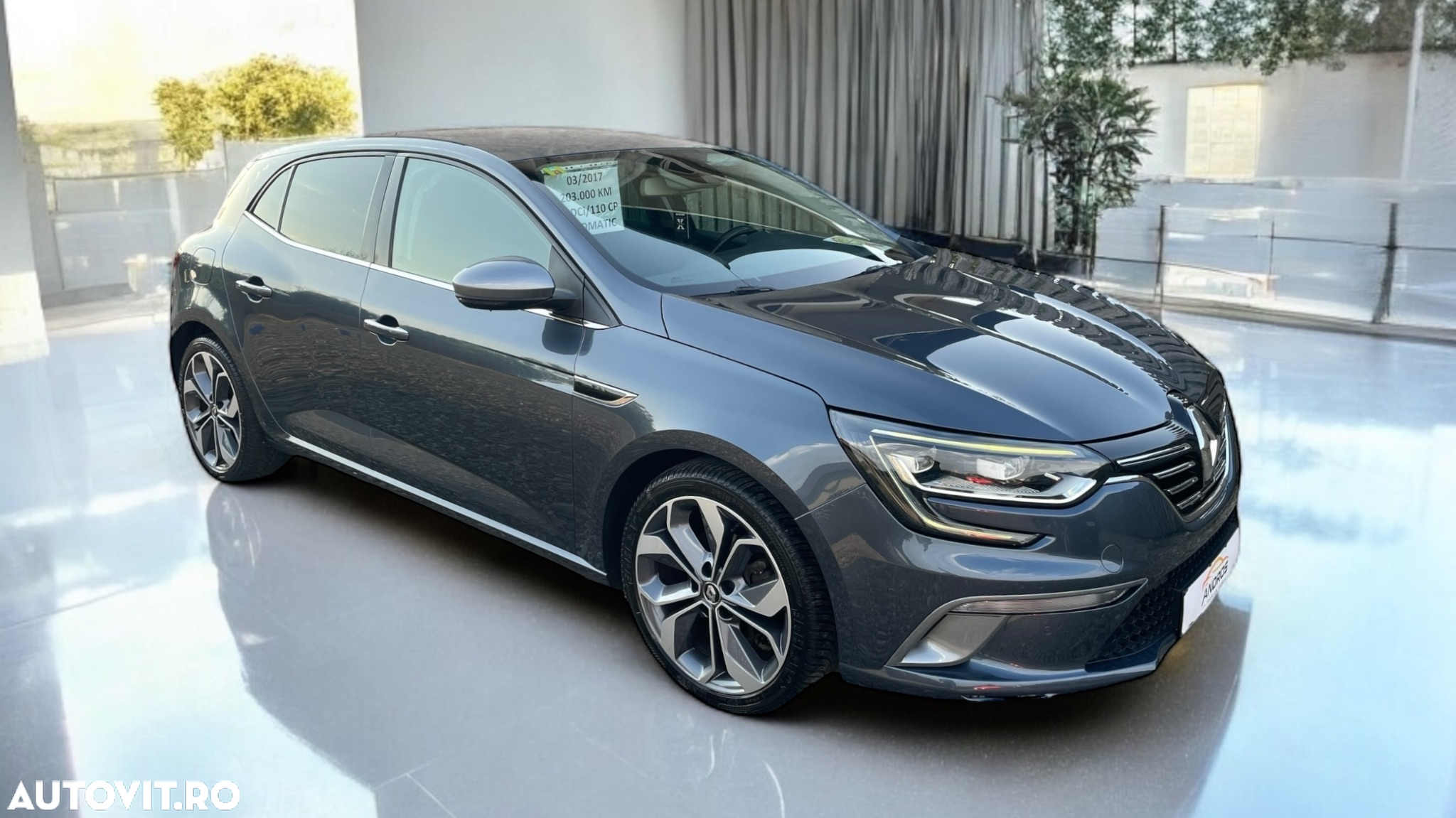 Renault Megane ENERGY dCi 110 EDC GT LINE - 2