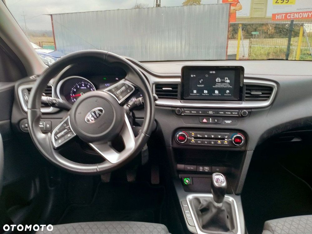 Kia Ceed - 17