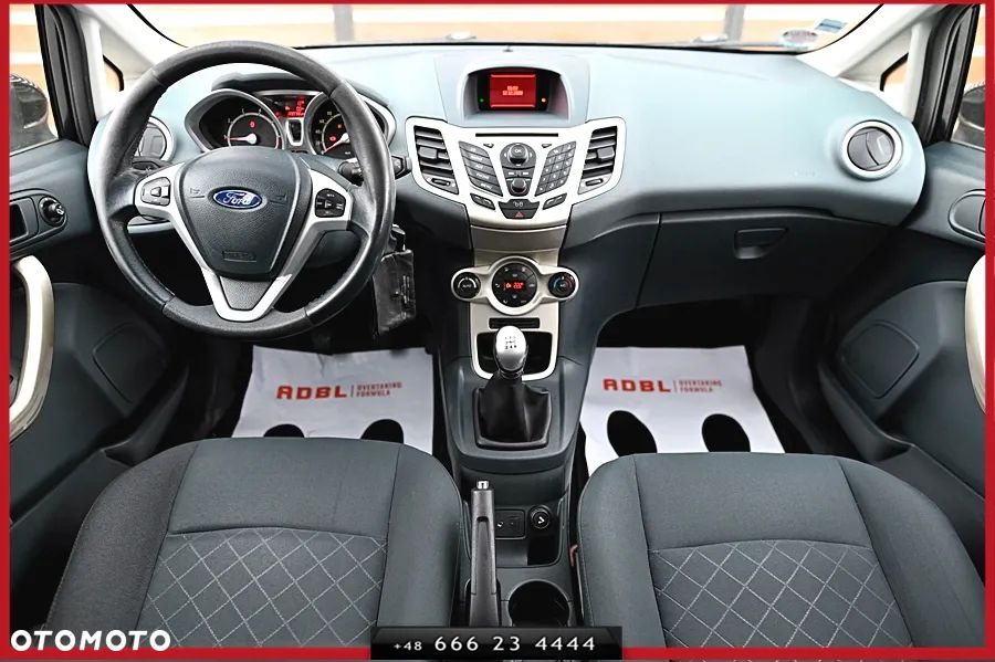 Ford Fiesta 1.4 Champions Edition - 14